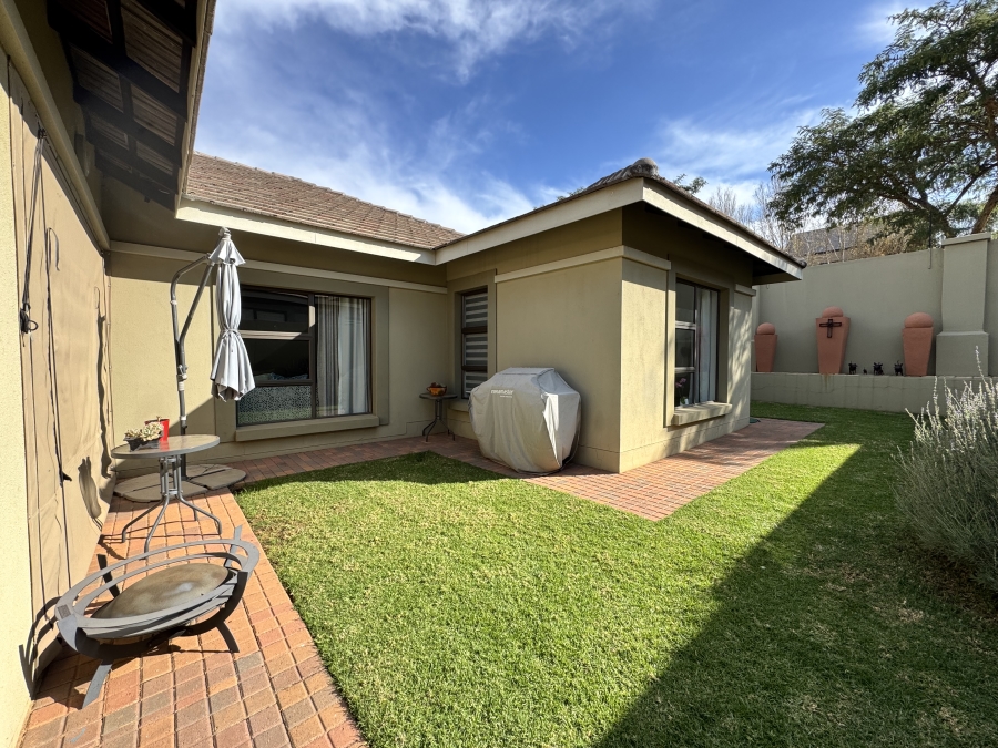To Let 3 Bedroom Property for Rent in Wilkoppies North West